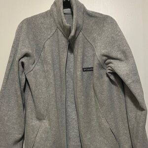 Columbia women’s Light Gray Performance Jacket